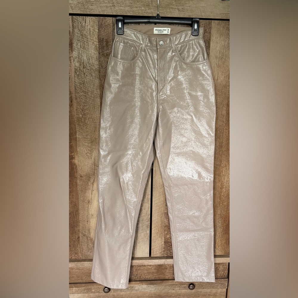Abercrombie Curve Love Vegan Leather Straight Leg Pants Size 26/2